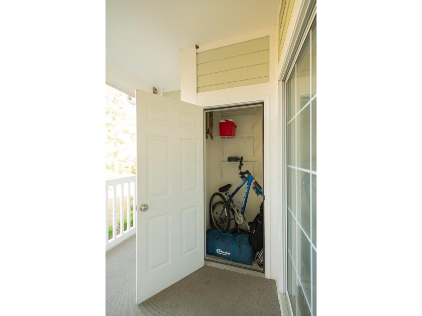 Perfect privacy with this top floor unit. No one will be above - photo 21