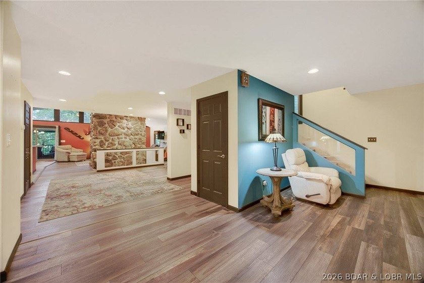 Experience the best of Lake of the Ozarks living in this - photo 26