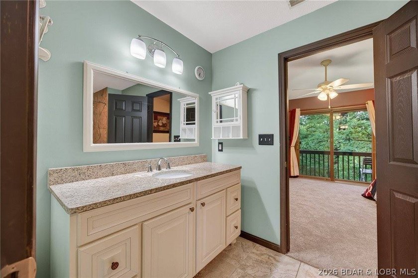 Experience the best of Lake of the Ozarks living in this - photo 30