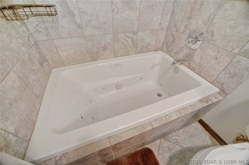 Experience the best of Lake of the Ozarks living in this - photo 35