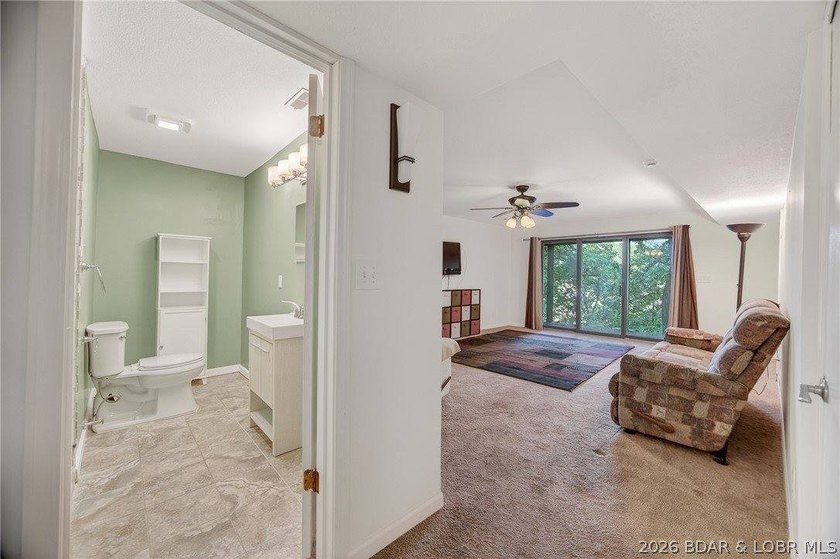 Experience the best of Lake of the Ozarks living in this - photo 46