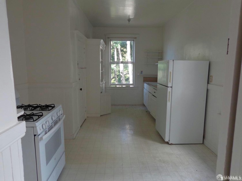 Semi Detached &amp; positioned on a tranquil street, 1320 Vallejo St - photo 10