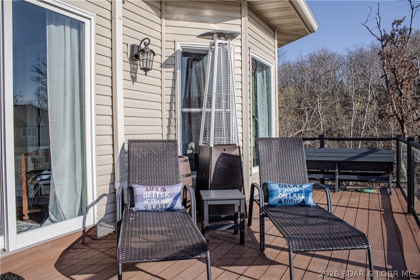 Amazing Rental Potential! Solar Efficient Lake Home with energy - photo 33