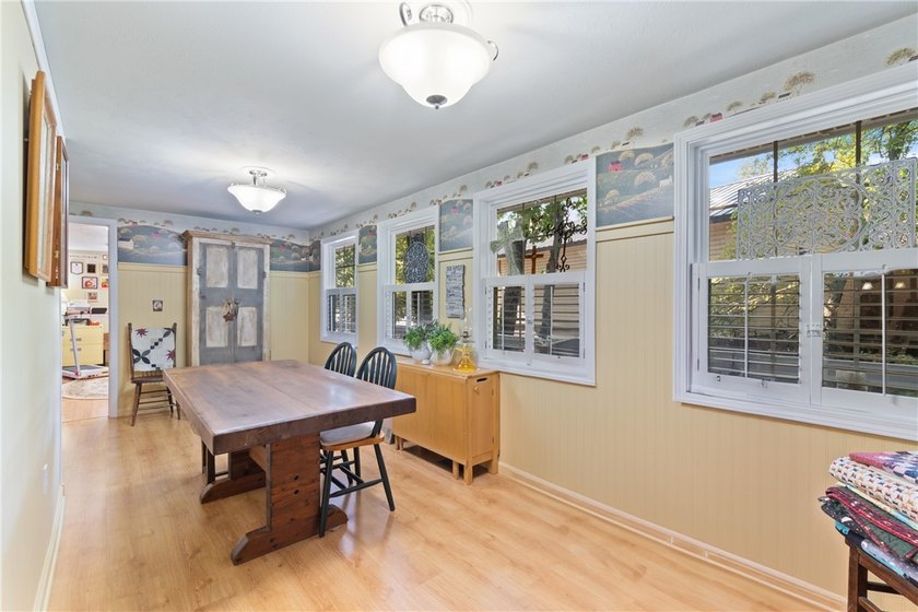 Welcome to your new home in the heart of the beautiful City of - photo 22