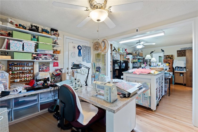 Welcome to your new home in the heart of the beautiful City of - photo 30
