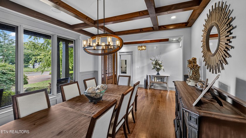 Located in coveted Jefferson Park, this traditional home with - photo 5