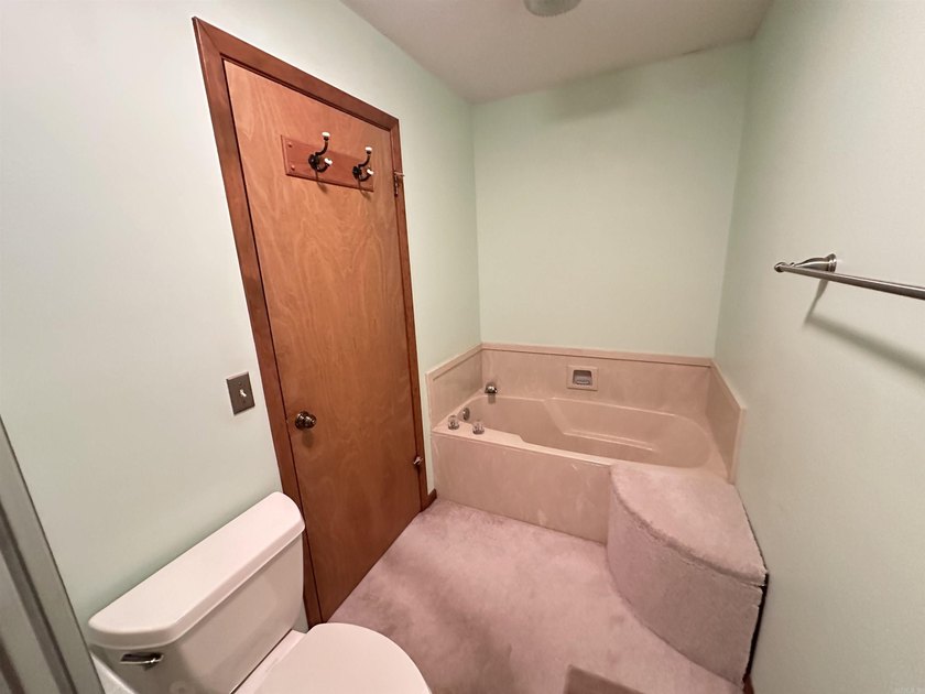 HOME with 4-CAR GARAGE on Flat Lot with a bathroom for each - photo 26