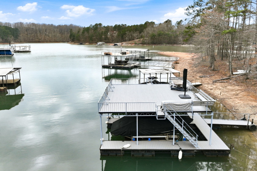 4 BR 4 Bath with dock in Deep water - Forsyth County Lake - photo 2