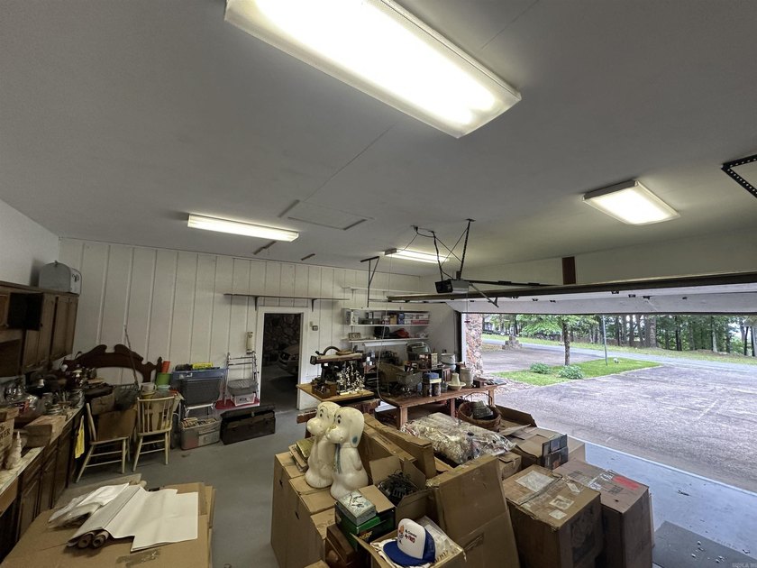 HOME with 4-CAR GARAGE on Flat Lot with a bathroom for each - photo 29