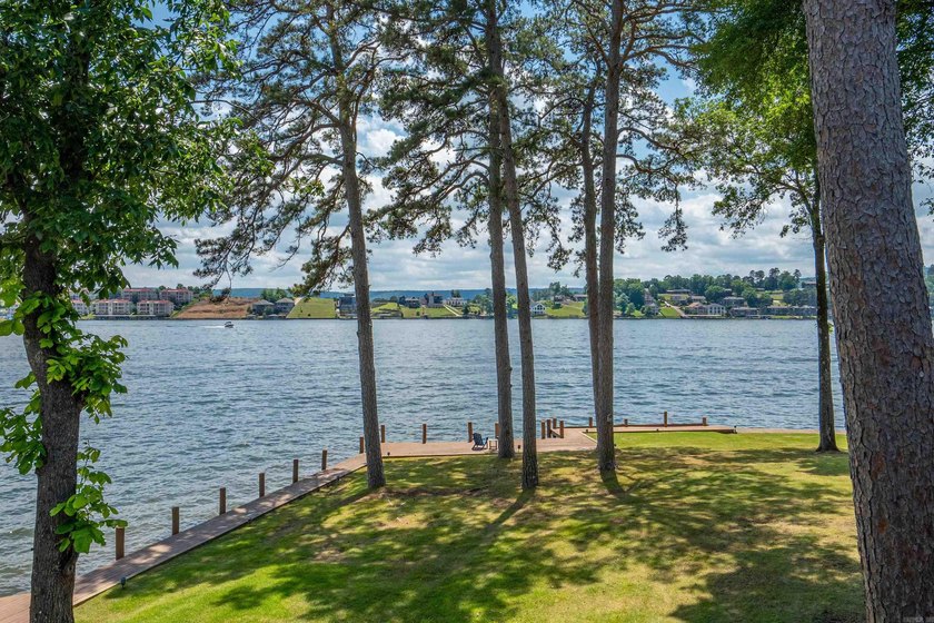 SELLER SAYS bring me an offer! Wonderful location and view !! - photo 42