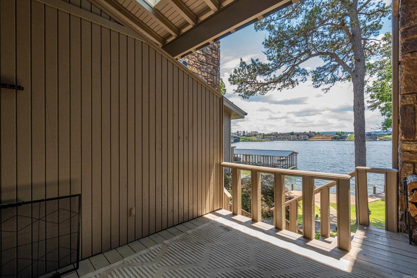 SELLER SAYS bring me an offer! Wonderful location and view !! - photo 44