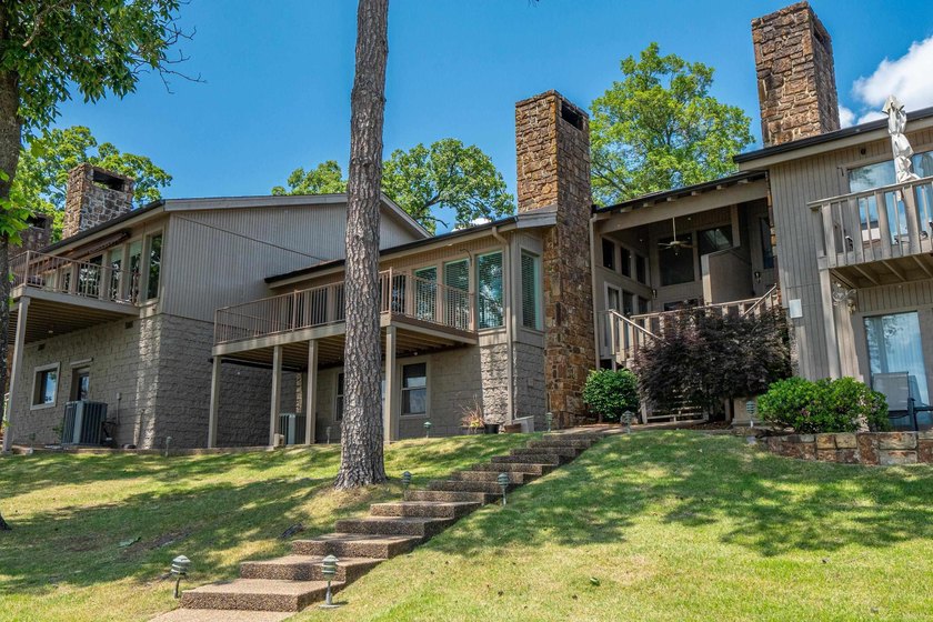 SELLER SAYS bring me an offer! Wonderful location and view !! - photo 48