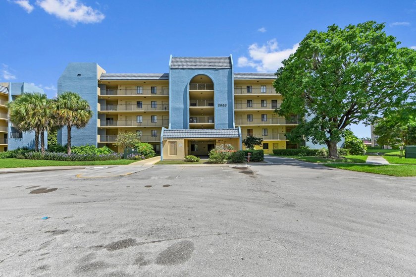 Stylishly updated 2-bedroom, 1.5-bathroom corner unit in the - photo 2