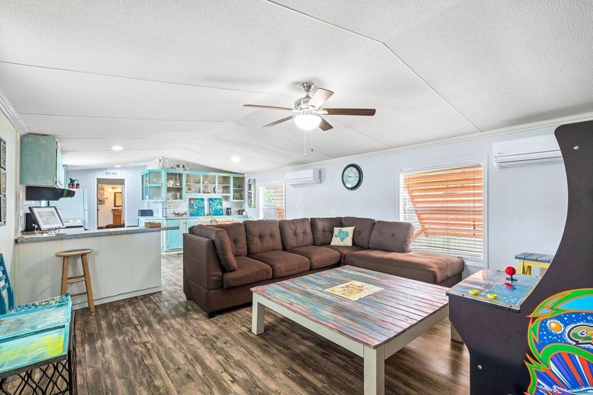 Charming Coastal Retreat with Room to Grow! Welcome to this - photo 3
