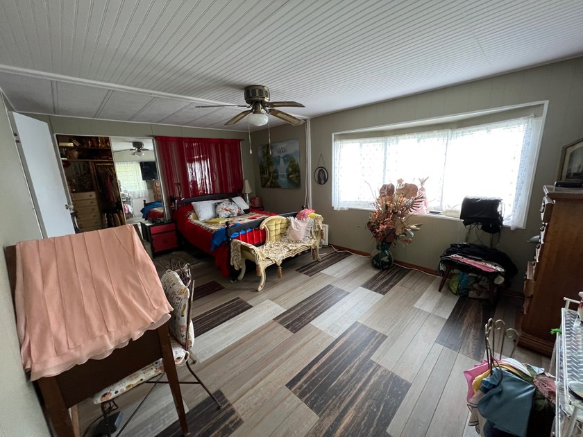 Retirement life made easy in sunny Port Saint Lucie, FL is just - photo 17