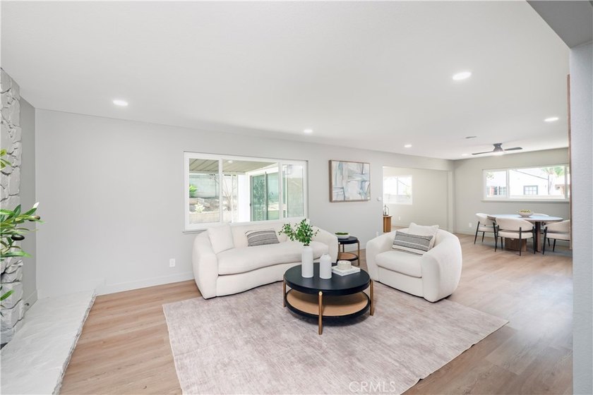 Welcome to 1312 Fairplain Avenue in North Whittier, a - photo 10