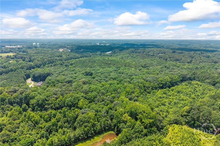 Discover the perfect setting for your dream home on this - photo 3