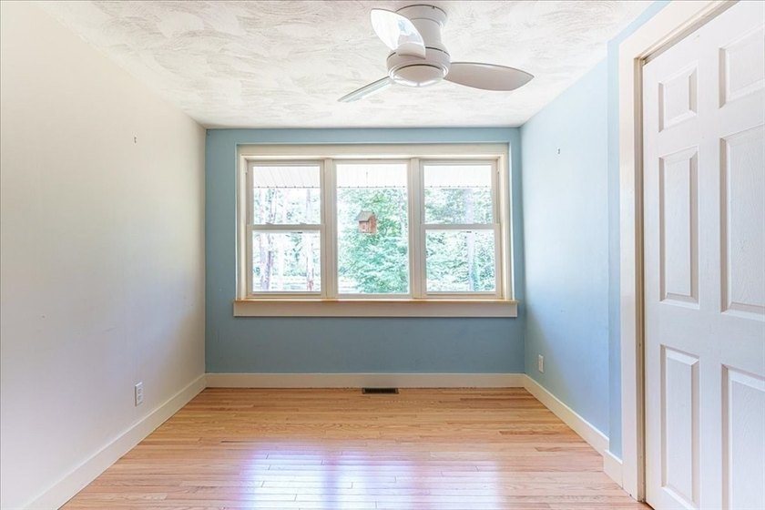 Welcome to the shore. This magical waterfront space is waiting - photo 5