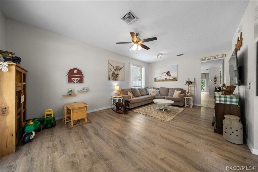 Where comfort, convenience, and cozy charm come together in one - photo 14