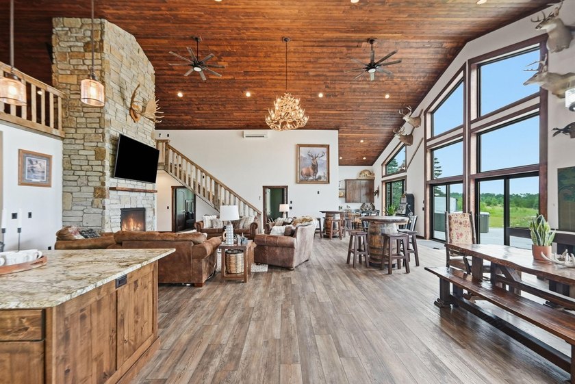 Welcome to Belle River Lodge-an extraordinary sporting and - photo 22
