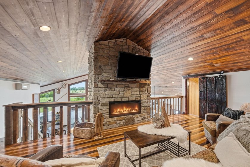 Welcome to Belle River Lodge-an extraordinary sporting and - photo 47