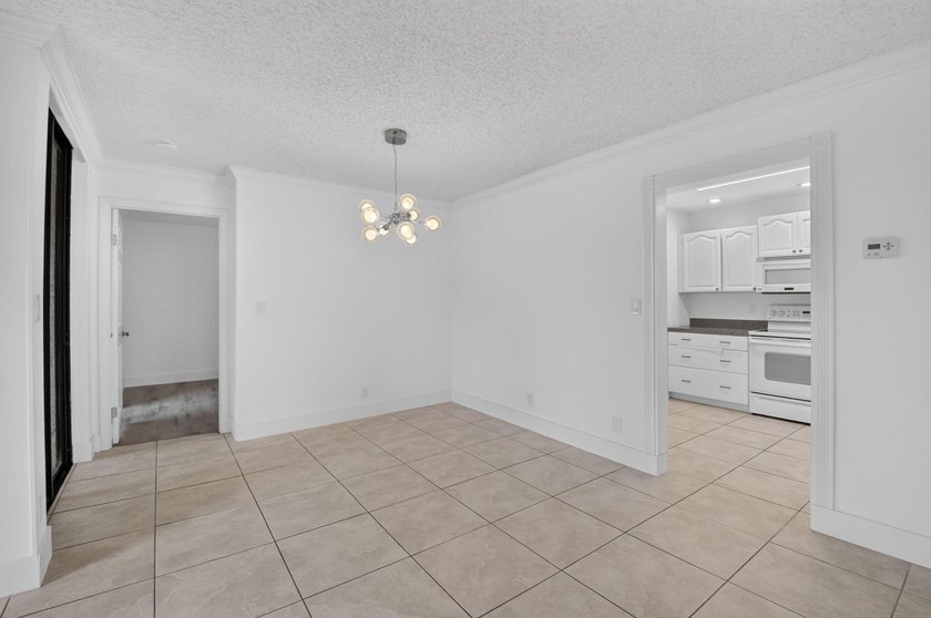 Experience comfort and convenience in this NEWLY RENOVATED - photo 7