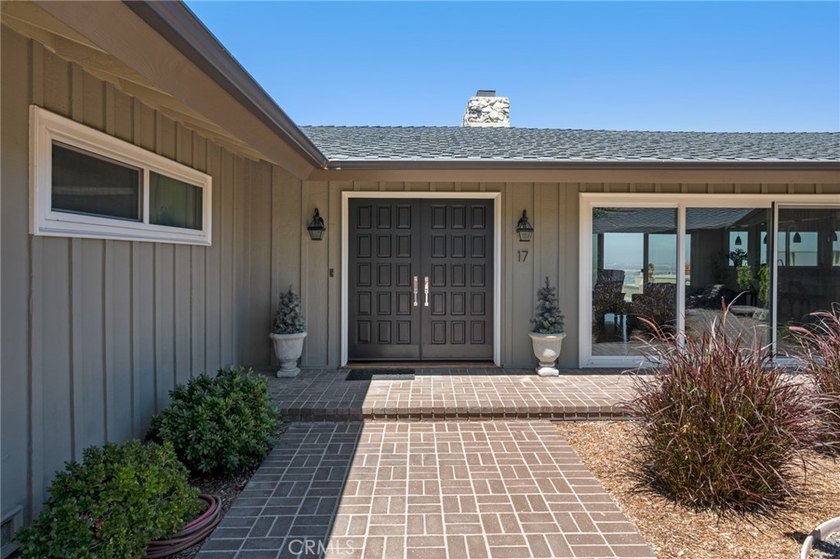 Perched atop a private hilltop with breathtaking 270-degree - photo 8
