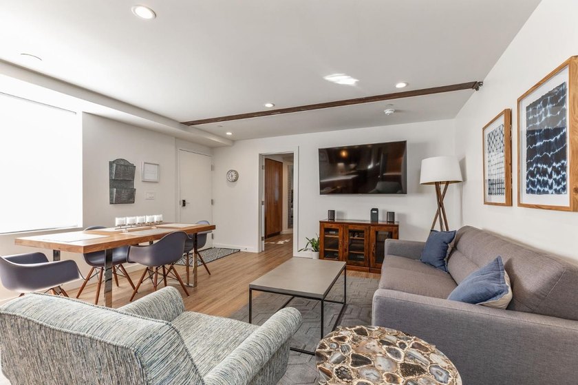 Welcome to 431A Capp Street, a spacious Mission District - photo 2