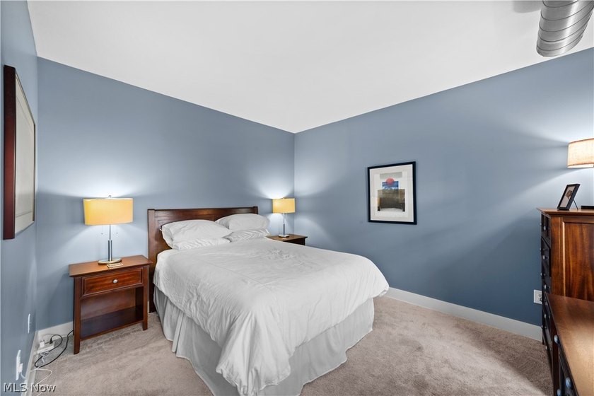 Welcome to Franklin Lofts in the heart of Ohio City's vibrant - photo 19
