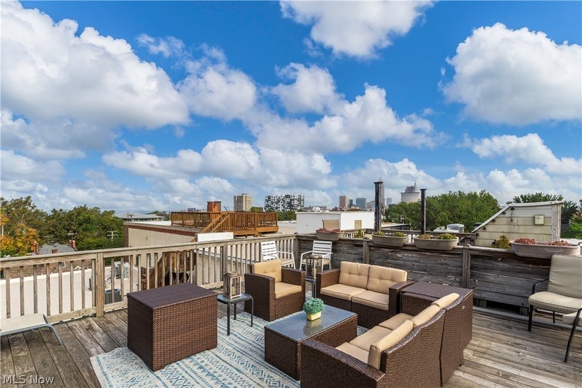 Welcome to Franklin Lofts in the heart of Ohio City's vibrant - photo 39