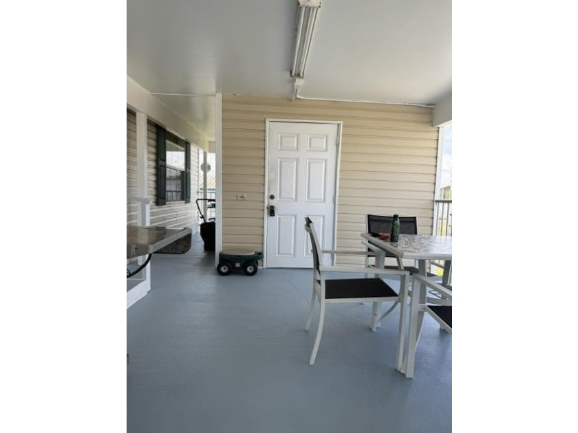 Level up your Florida coastal lifestyle in this spacious 3BR/2BA - photo 8