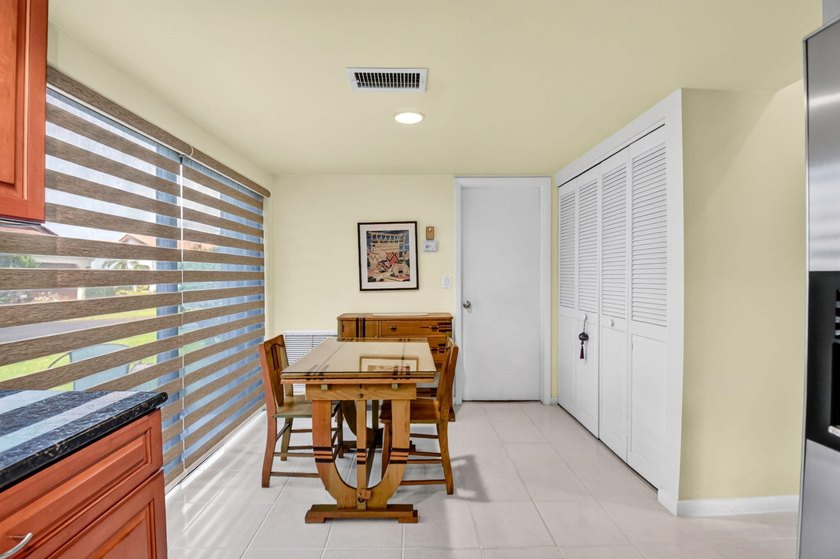 Tucked away on a peaceful cul-de-sac in the highly desirable - photo 12
