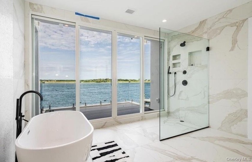 Bayfront New Construction | 7 Beds | Private Dock | Pool | - photo 14