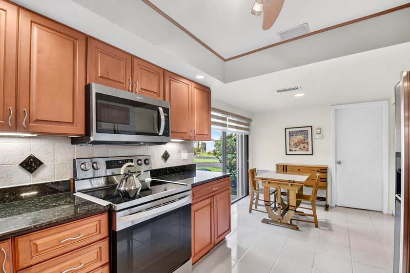 Tucked away on a peaceful cul-de-sac in the highly desirable - photo 19