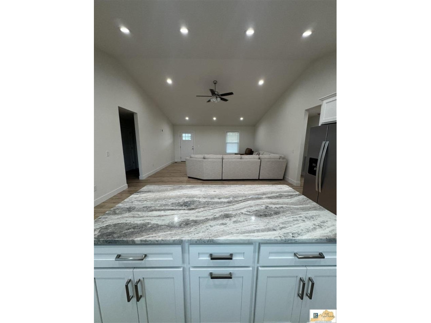 NEW CONSTRUCTION home with 3-car garages &amp; offering 1625 +/- SF - photo 8