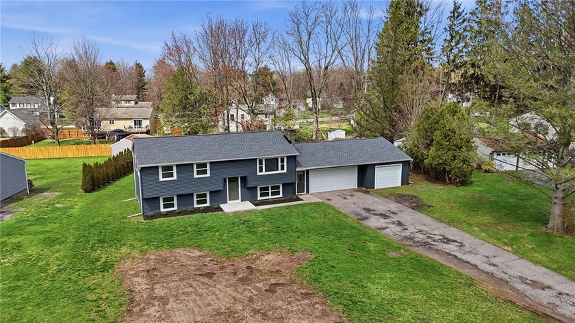 WHY BUILD WHEN EVERYTHING ALL NEW!!! Spacious and fully updated - photo 36
