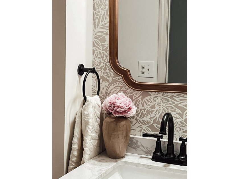 Welcome to this exquisitely renovated designer brick ranch - photo 50