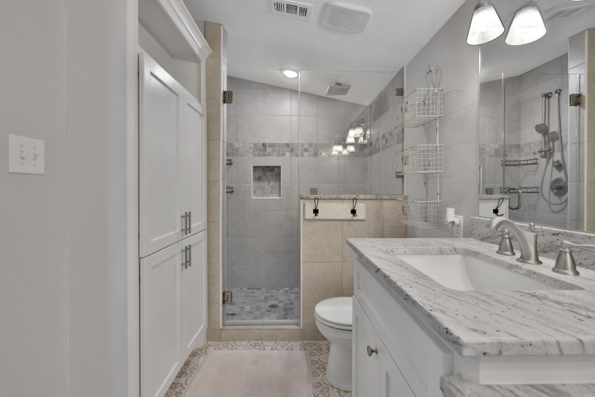 Renovated and Ready! Waterfront Entertainers Dream - photo 17