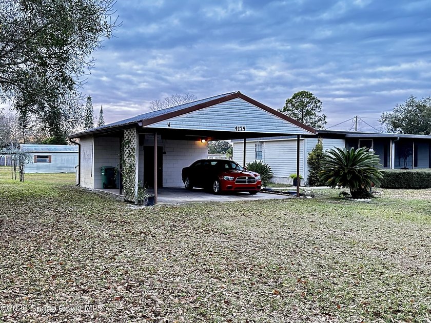 Big Price Drop! Come and take a look, great property. A Rare - photo 14