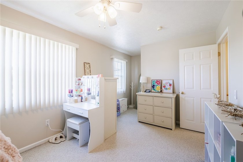 Lovingly maintained by the same owners for 19 years, this - photo 17