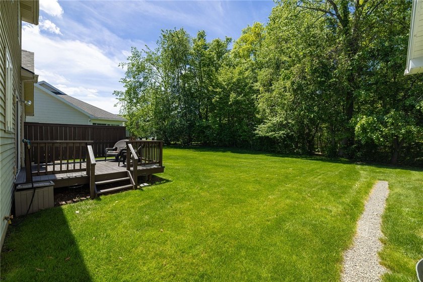 Lovingly maintained by the same owners for 19 years, this - photo 22