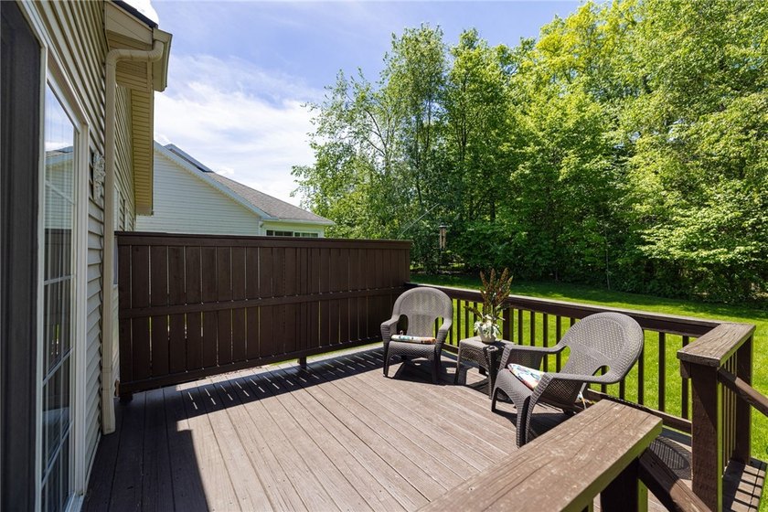 Lovingly maintained by the same owners for 19 years, this - photo 24
