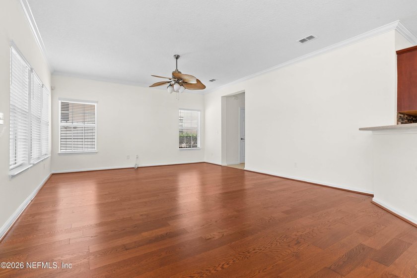 PRICE IMPROVEMENT! Welcome to this move in ready home in - photo 10