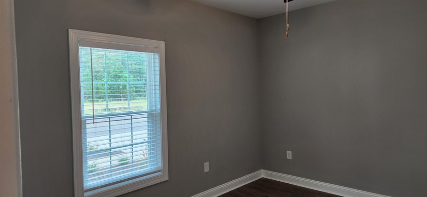Contact Listing agent to learn more about builder incentives - photo 11