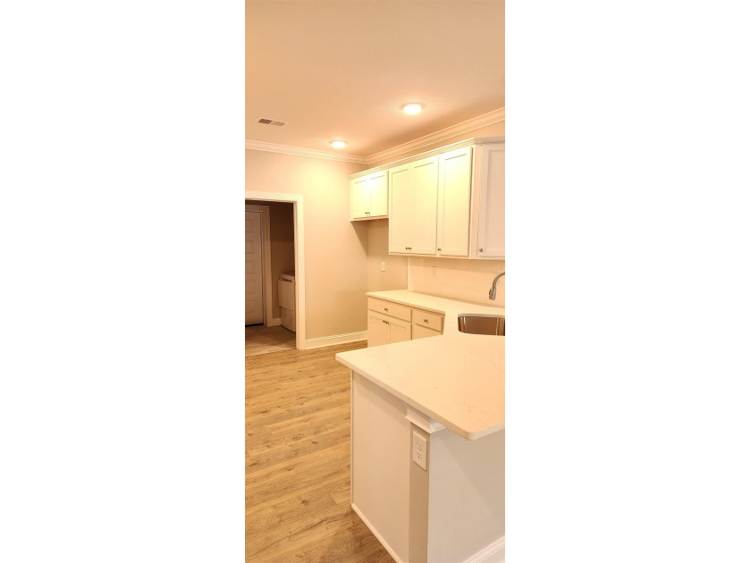 Contact Listing agent to learn more about builder incentives - photo 34