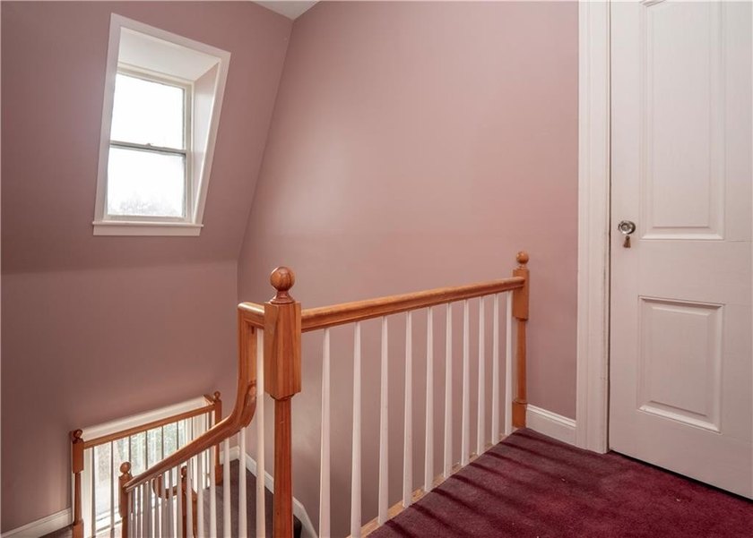 Immaculate Penthouse Condominium in a Desirable Kay/Catherine - photo 40
