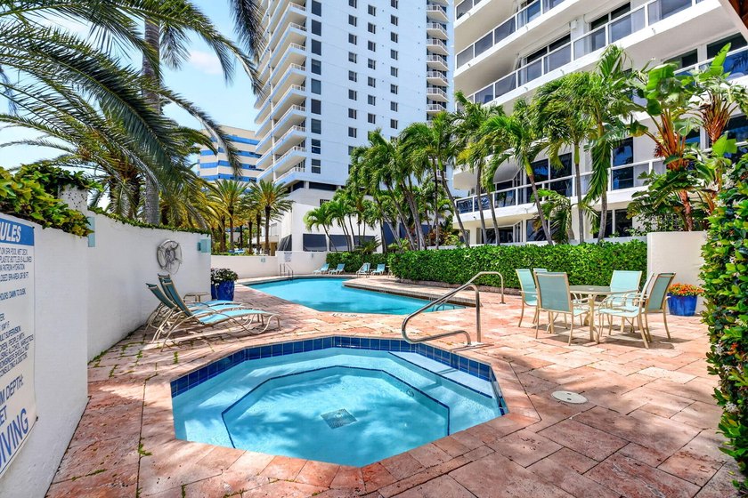 Welcome to this stylishly designed Flagler Dr. open airy one - photo 43