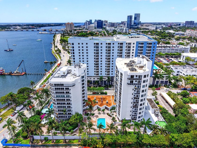 Welcome to this stylishly designed Flagler Dr. open airy one - photo 47