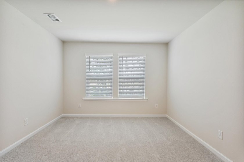 This beautifully designed 3 bedroom, 3 full bath townhome-style - photo 49