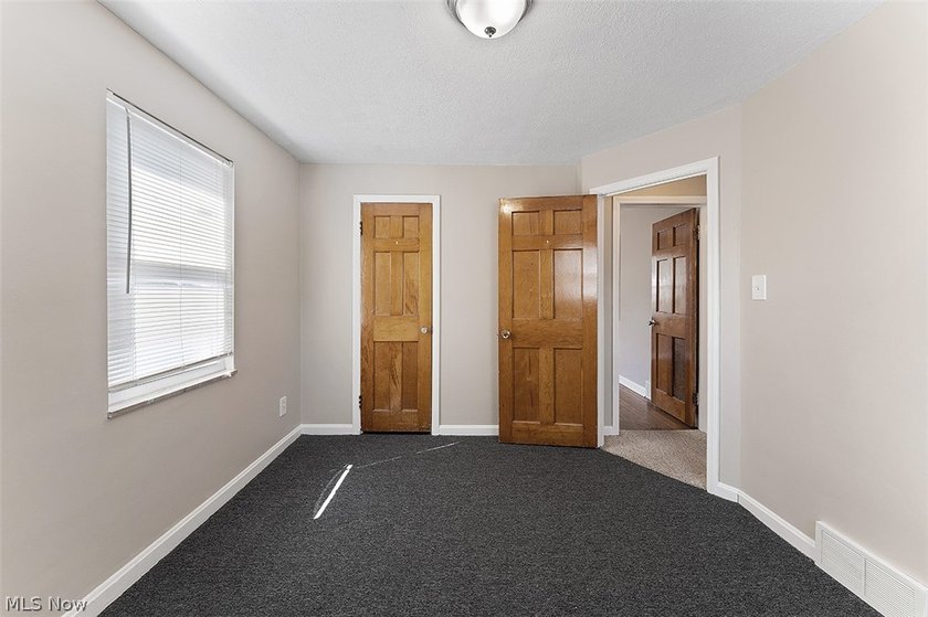 Great opportunity for investors looking to add a solid - photo 29